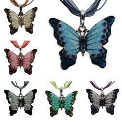 Halssmycke - Grön fjäril - Variant 3 med 42cm halsband